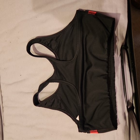 Pink By Victoria's Secret, 3 sports bras being sold together, size medium - Picture 6 of 12